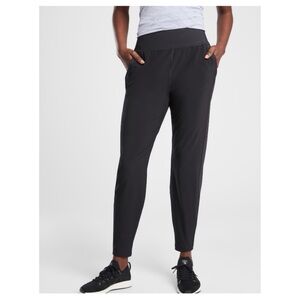 Athleta Run With It Pant // Black XS